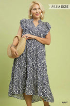 Plus Size Leaf Print Tiered Midi Dress