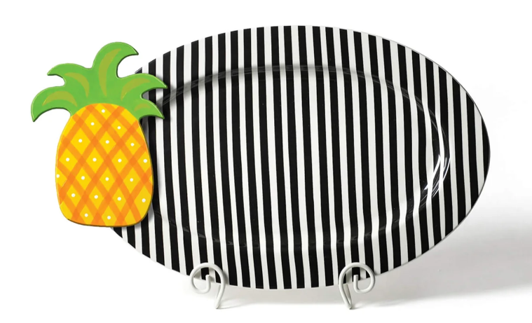 White Swirl Plate Stand