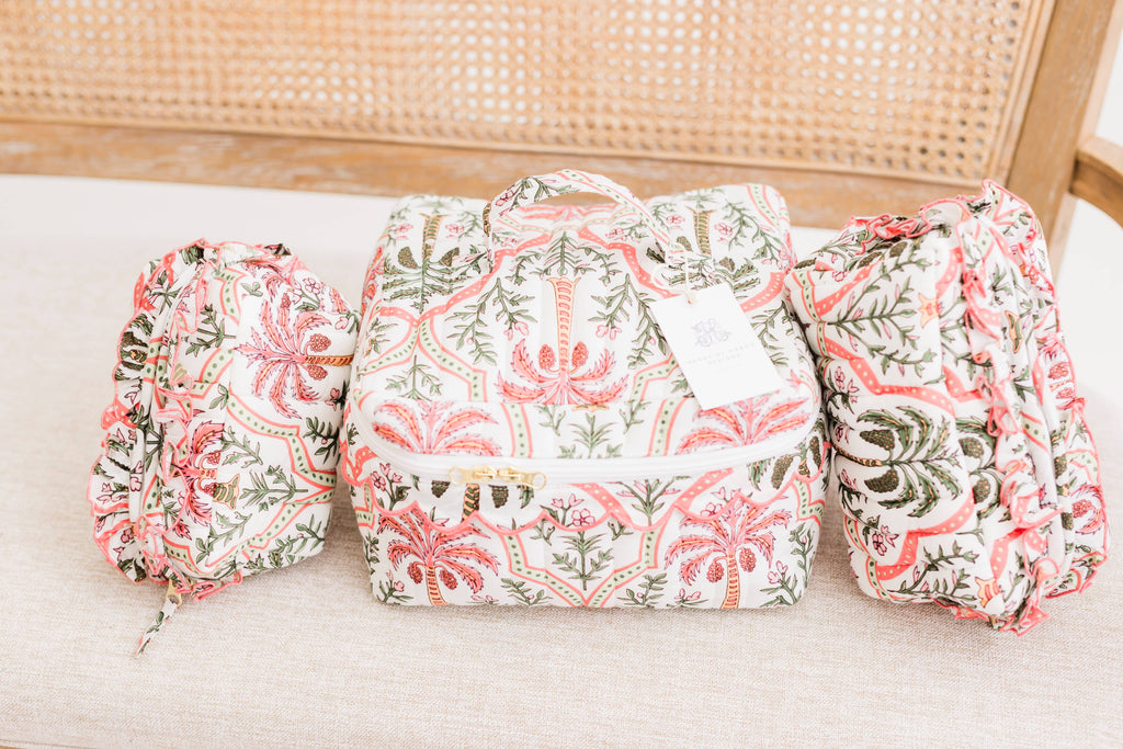 Resort Travel Palma Rosa Luxe | Quilted Cosmetic Set